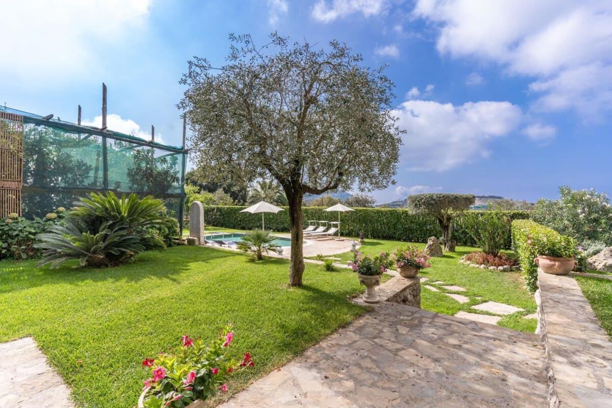 Villa Mimosa Rustic Elegance Views & Pool Massa Lubrense Exteriör bild