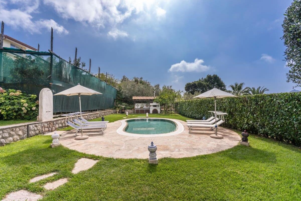 Villa Mimosa Rustic Elegance Views & Pool Massa Lubrense Exteriör bild