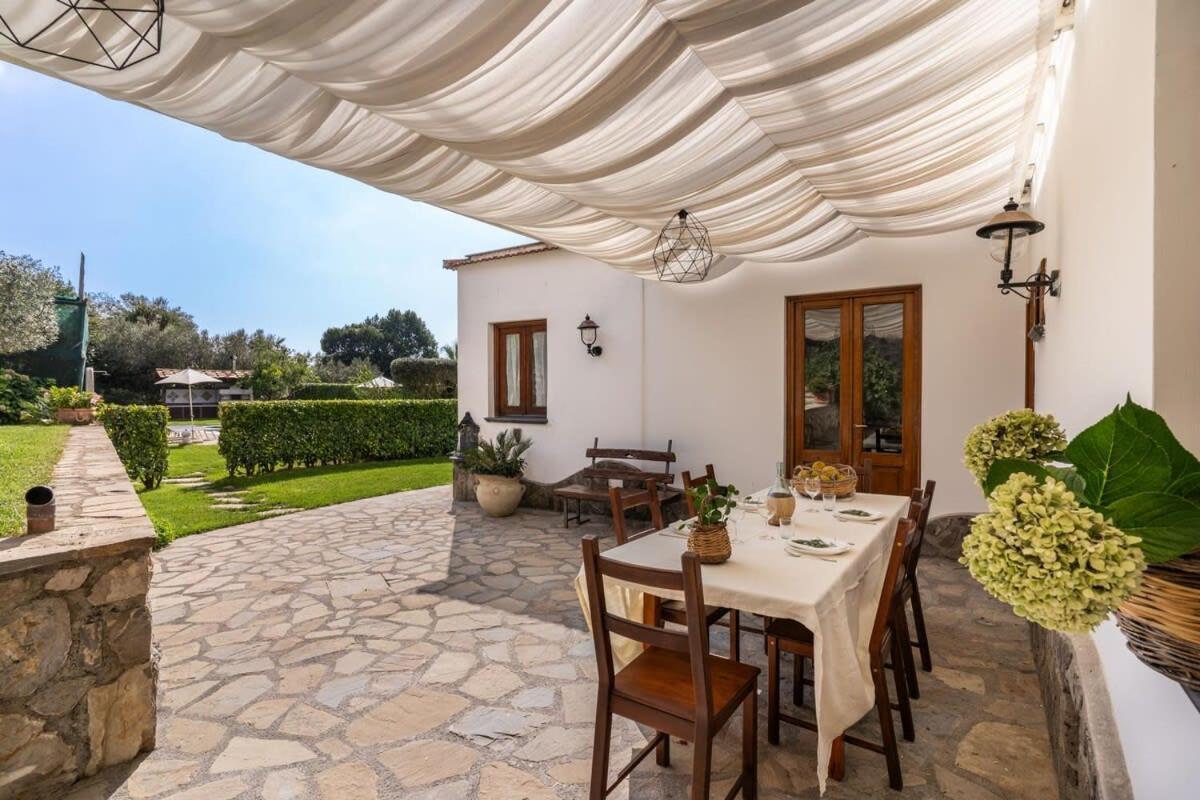 Villa Mimosa Rustic Elegance Views & Pool Massa Lubrense Exteriör bild