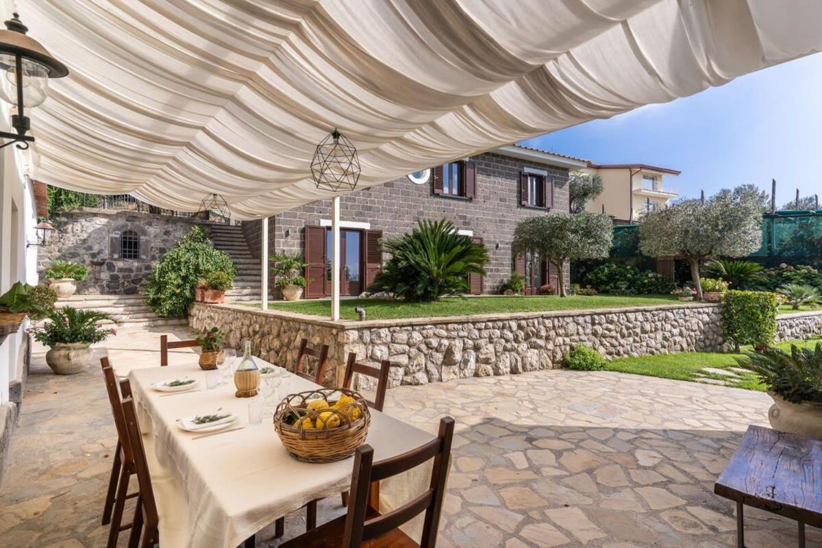 Villa Mimosa Rustic Elegance Views & Pool Massa Lubrense Exteriör bild